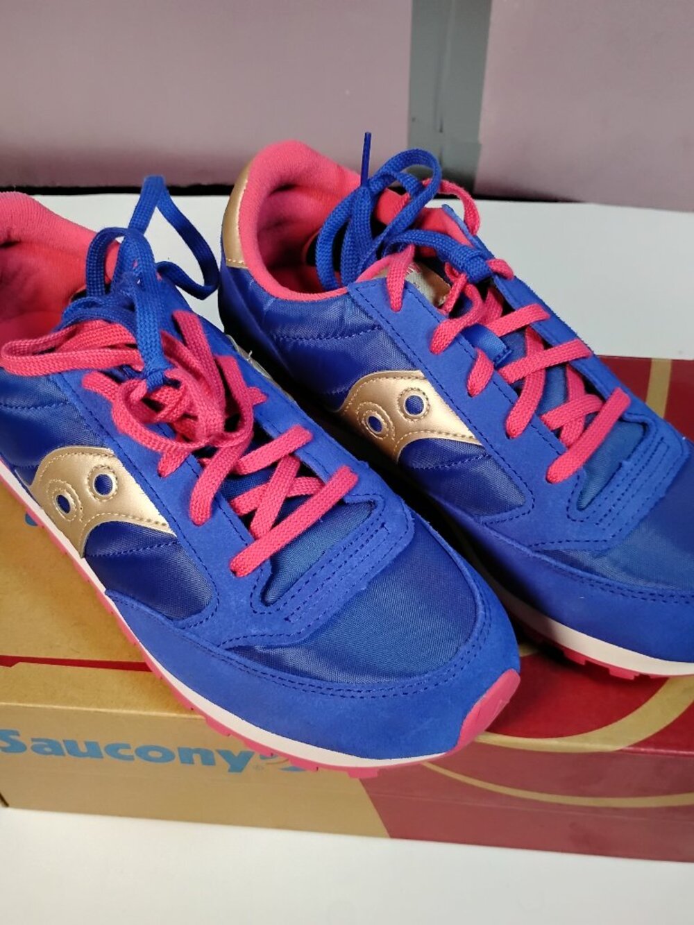 Saucony Ladies Jazz Original Vintage Blue w/ Pink Accent - Size 5.5